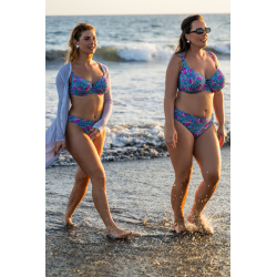 Nevyztužená plavková podprsenka pro velká prsa