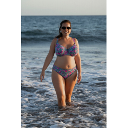 Nevyztužená plavková podprsenka pro velká prsa