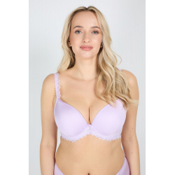 Světle fialová podprsenka vytvoří půvabný dekolt