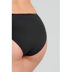 Oblíbený klasický střih pro každodenní nošení