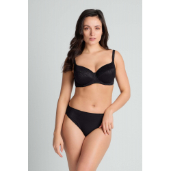 Sexy brazilky s vysokým pasem vytvoří krásnou postavu