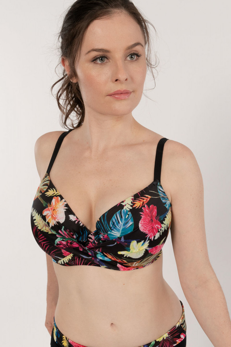 https://www.triola.cz/themes/triola/assets/img/no-picture.jpeg