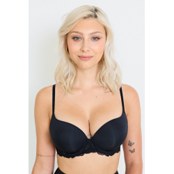 Push up podprsenka opticky zvětší vaše poprsí