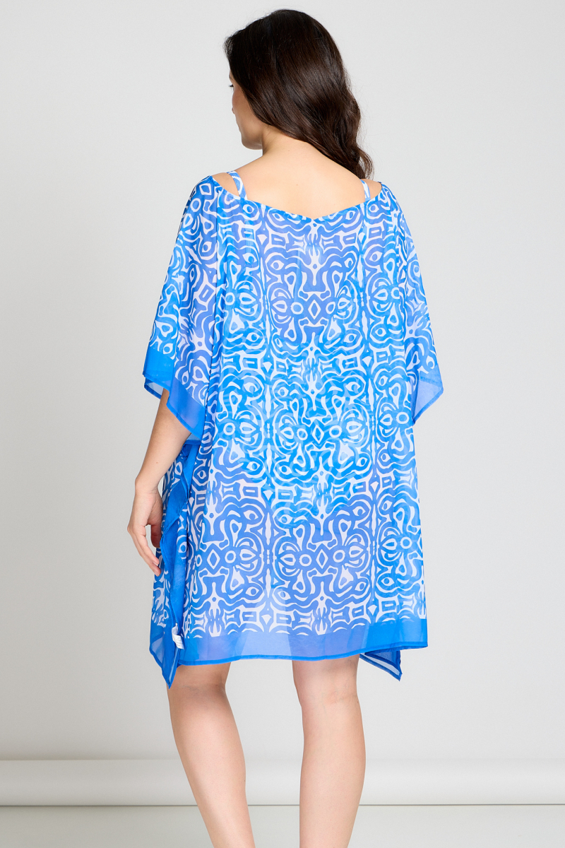 Vzdušný kaftan jako stylový přehoz přes plavky