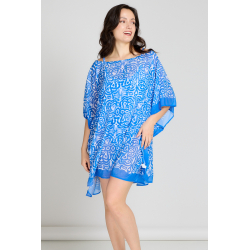 Vzdušný kaftan jako stylový přehoz přes plavky