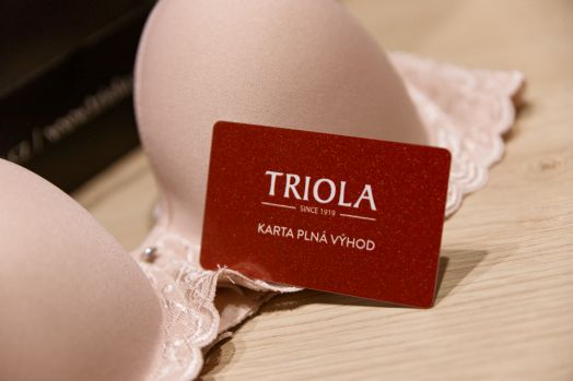 TRIOLA%20STYLING%20CCM%20103.jpg