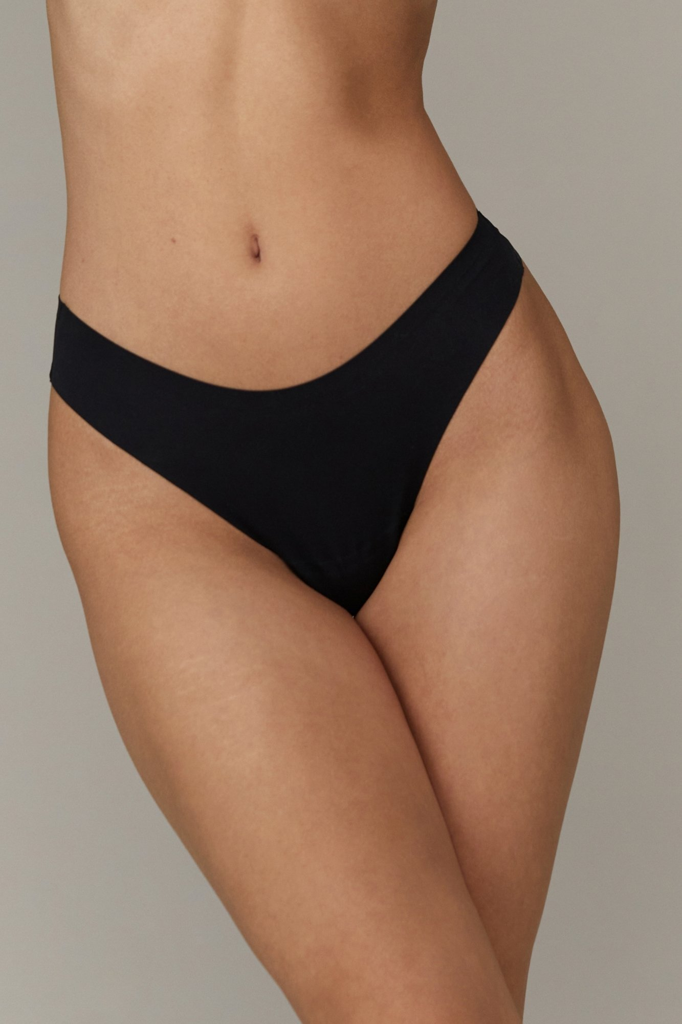 Aruelle Demi bezešvá tanga z mikrovlákna černá - ARUBLC/černá / L ARU2A001-BLC